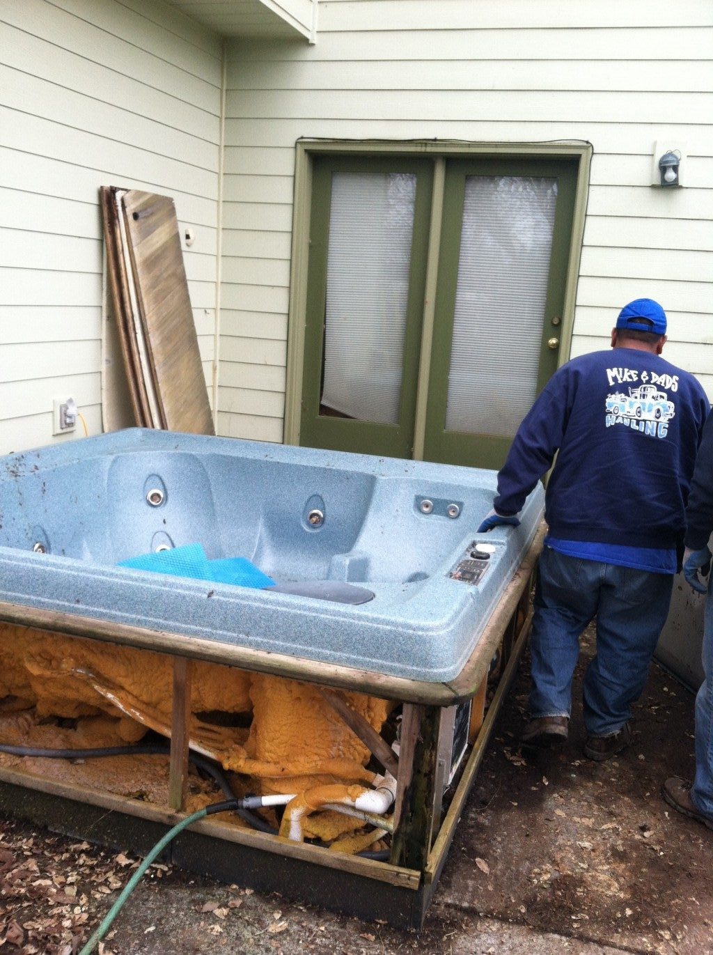 removing of old hot tub vancouver washington